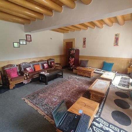 Streamlet Homestay Leh Kültér fotó