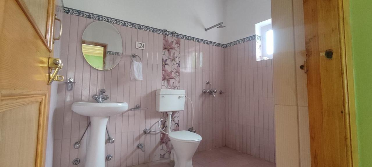 Streamlet Homestay Leh Kültér fotó