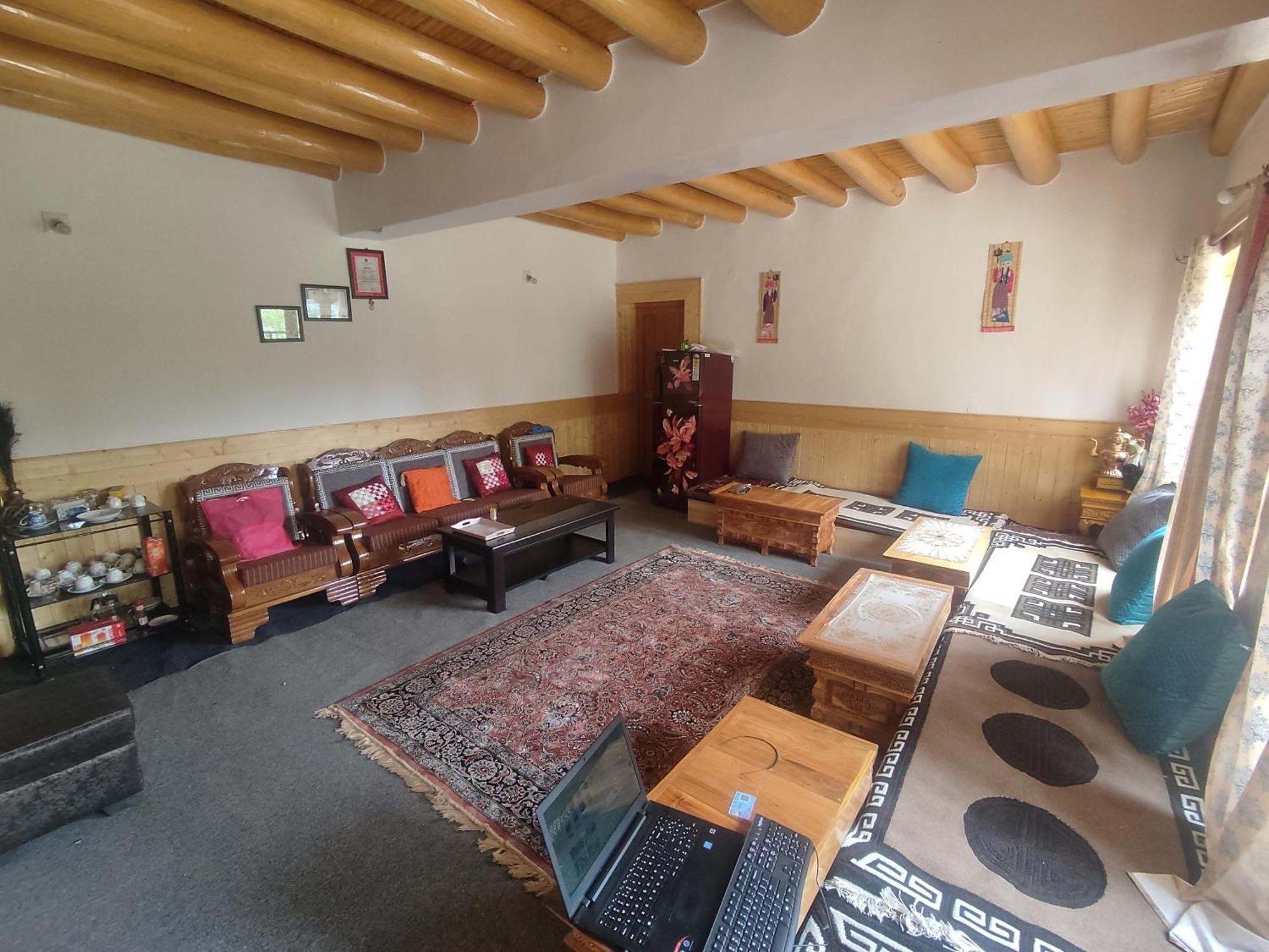 Streamlet Homestay Leh Kültér fotó