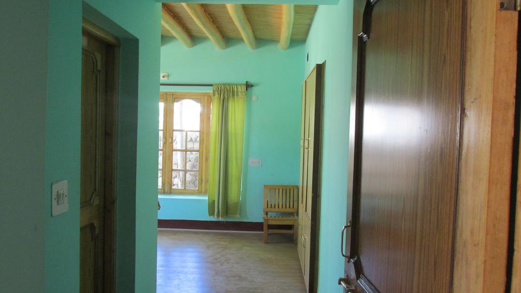 Streamlet Homestay Leh Kültér fotó